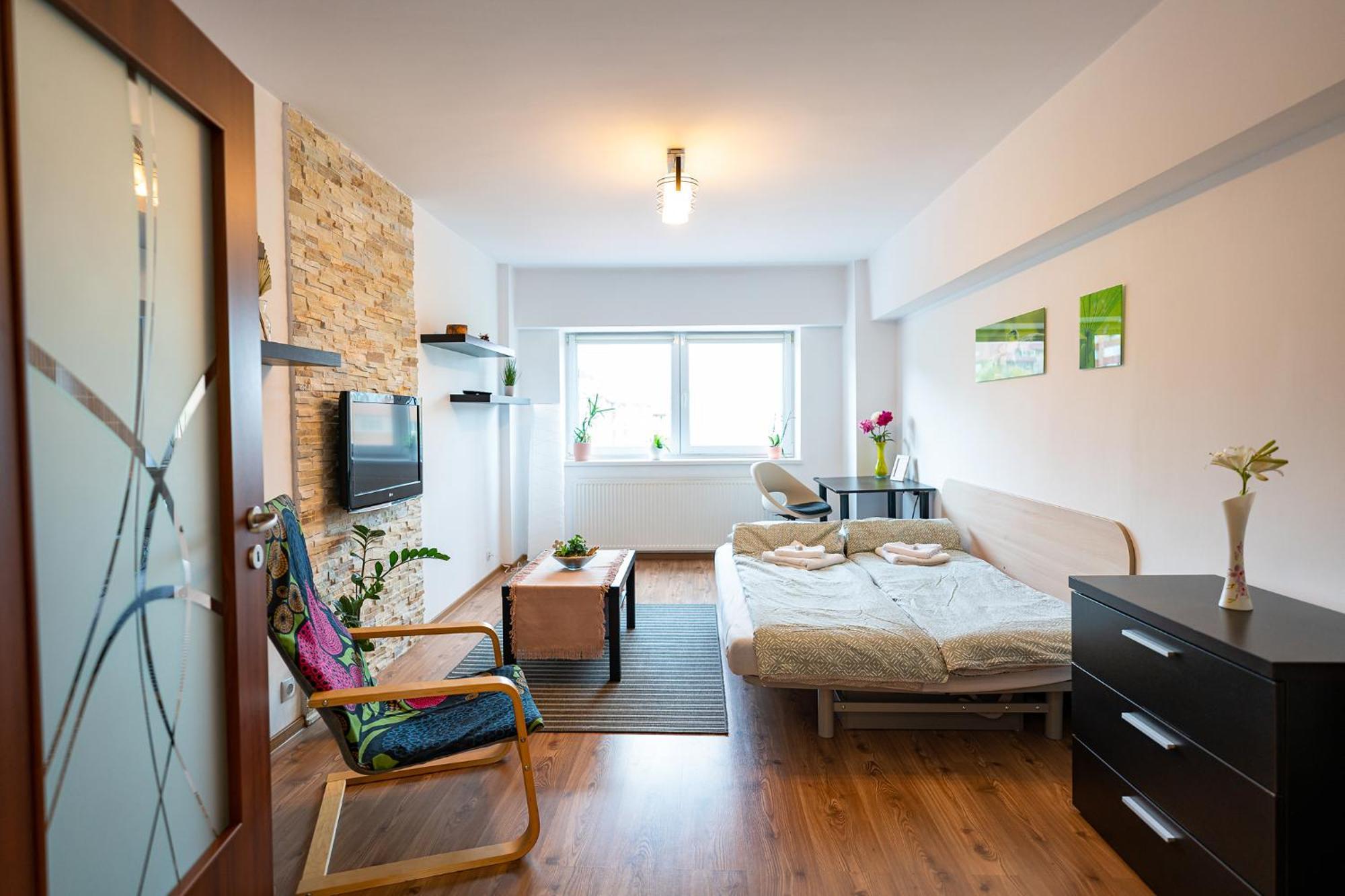 Metropolitan Wildscape View Apartment Brasov Luaran gambar